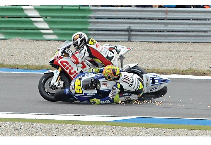 Rossi Crash 3